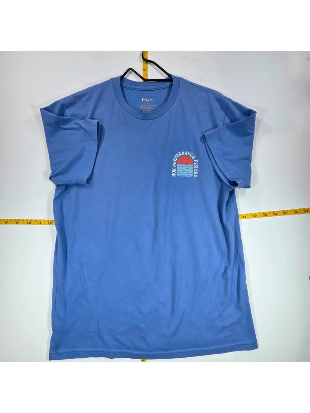 blue Huk Performance Fishing short-sleeve graphic t-shirt